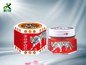 白虎萬金油 